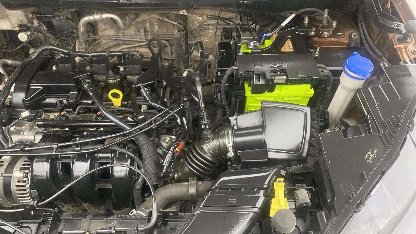 2018 Ford Ecosport TITANIUM 1.5L PETROL, Petrol, Manual, 28,098 km, Engine View - Left