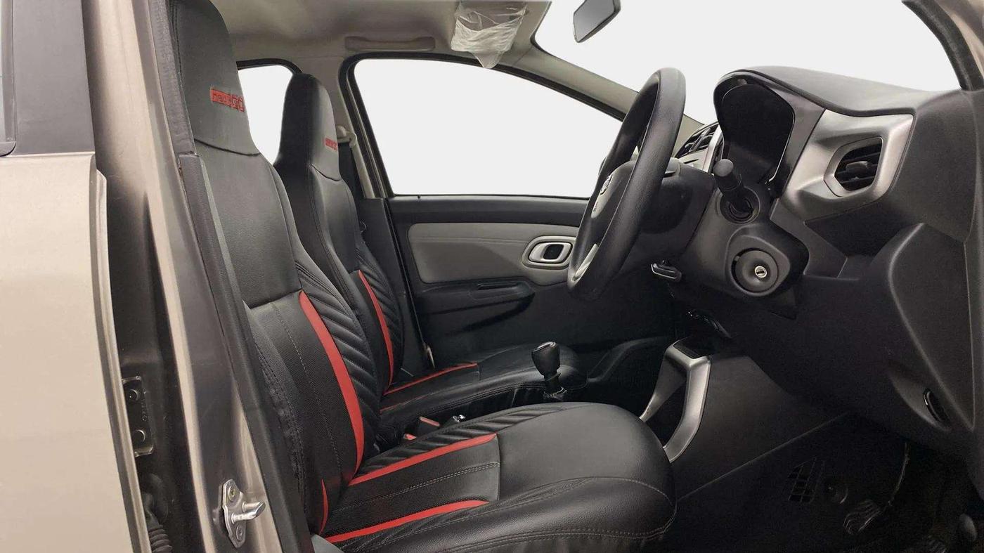 2021 Datsun Redi Go T(O), Petrol, Manual, 27,140 km, Right Side Front Door Cabin