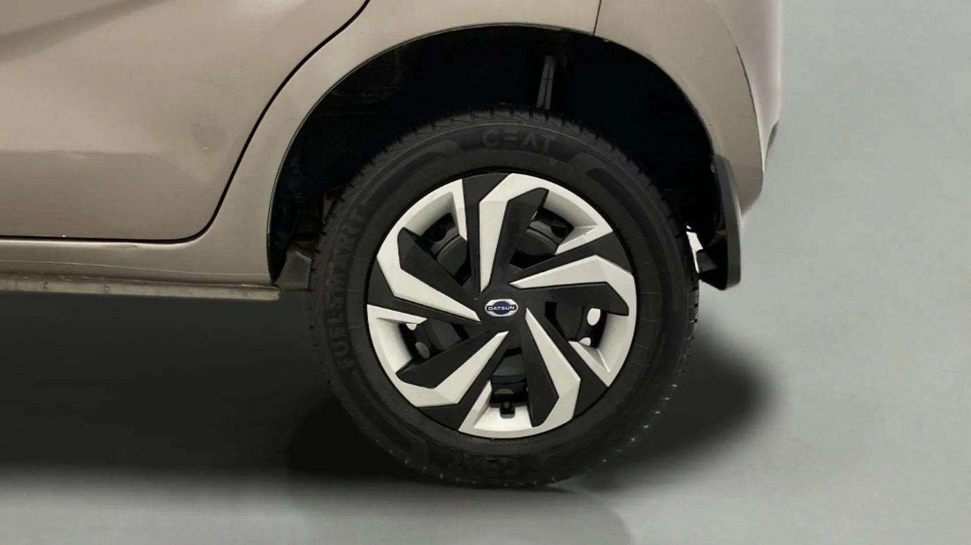 2021 Datsun Redi Go T(O), Petrol, Manual, 27,140 km, Left Rear Wheel