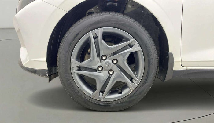 2021 Hyundai NEW I20 SPORTZ 1.2 MT, Petrol, Manual, 30,148 km, Left Front Wheel