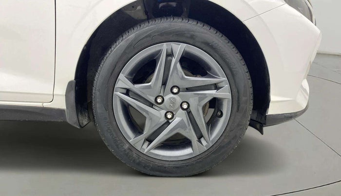 2021 Hyundai NEW I20 SPORTZ 1.2 MT, Petrol, Manual, 30,148 km, Right Front Wheel