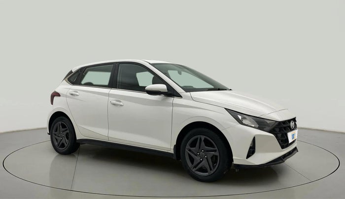 2021 Hyundai NEW I20 SPORTZ 1.2 MT, Petrol, Manual, 30,148 km, Right Front Diagonal