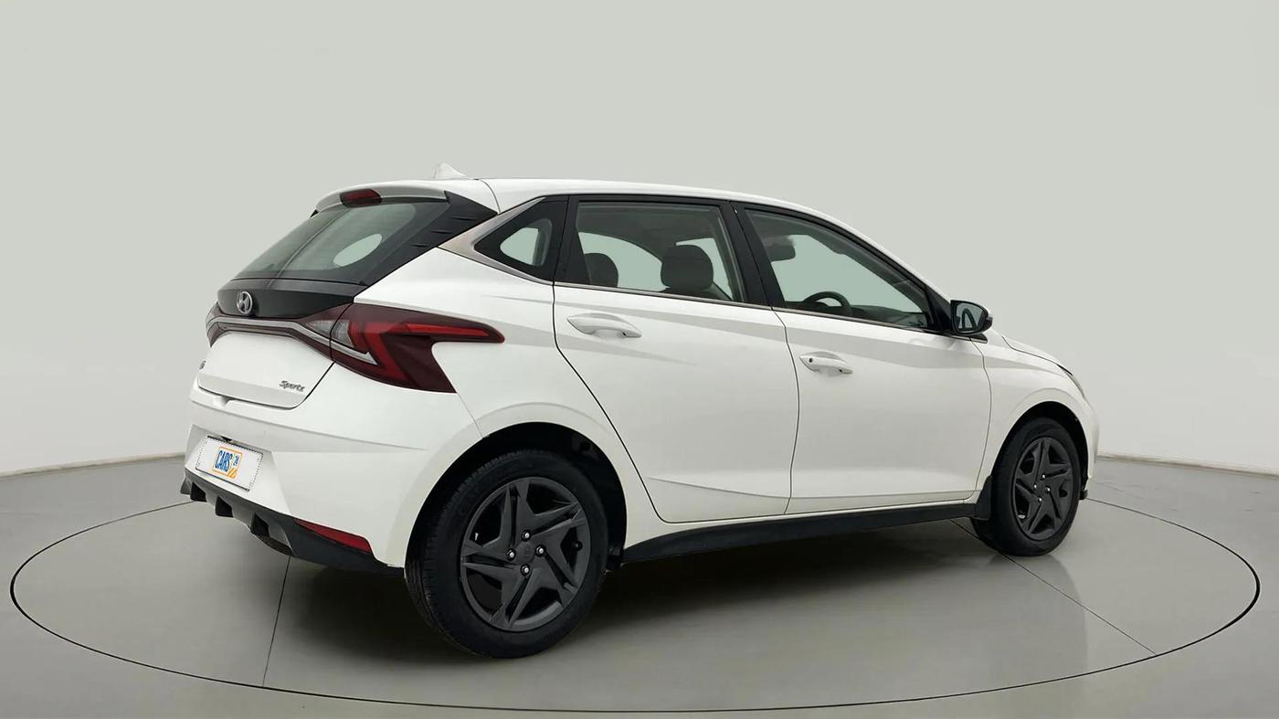 2021 Hyundai NEW I20 SPORTZ 1.2 MT, Petrol, Manual, 30,245 km, Right Back Diagonal