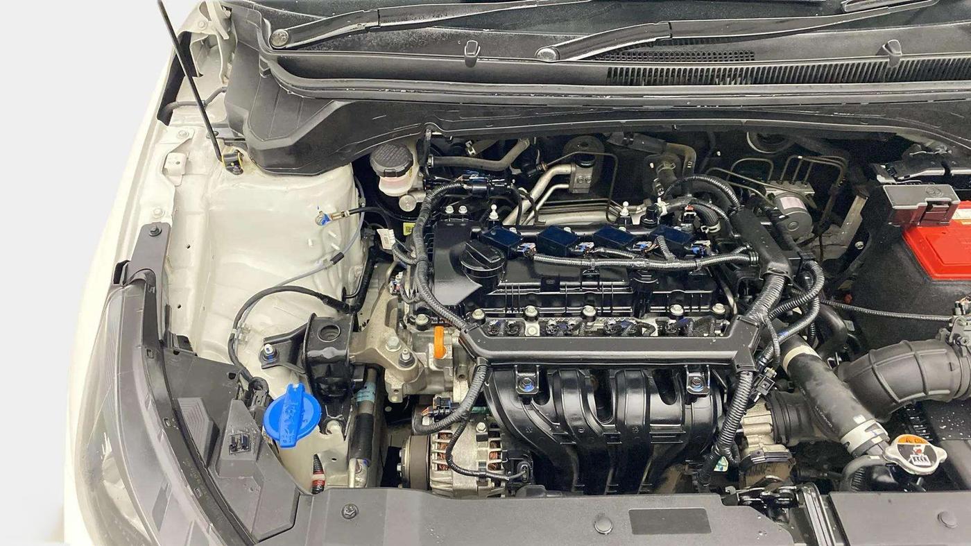 2021 Hyundai NEW I20 SPORTZ 1.2 MT, Petrol, Manual, 30,245 km, Engine View - Right