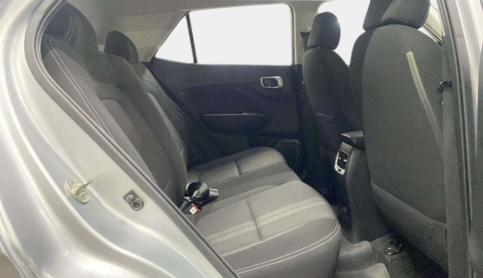 2019 Hyundai VENUE S 1.2, Petrol, Manual, 24,248 km, Right Side Rear Door Cabin