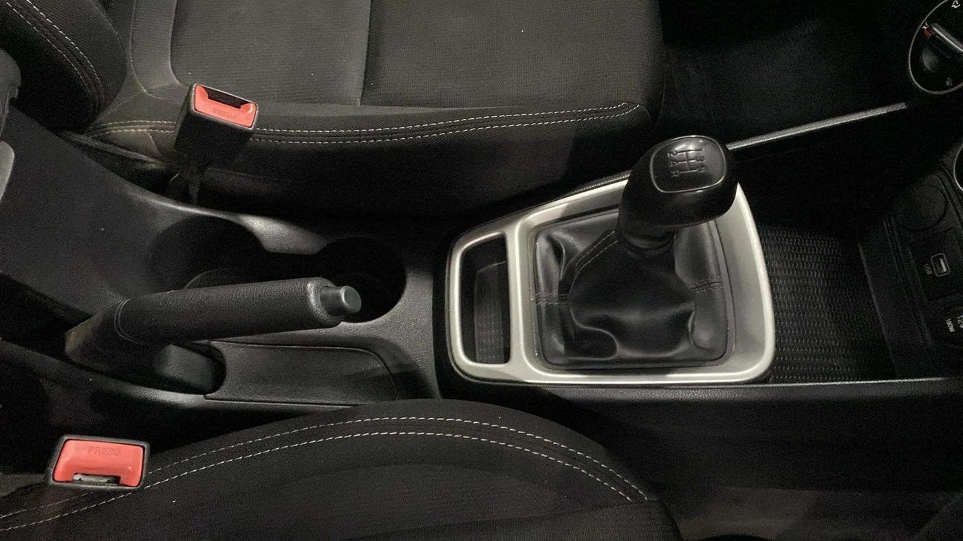 2019 Hyundai VENUE S 1.2, Petrol, Manual, 24,248 km, Gear Lever