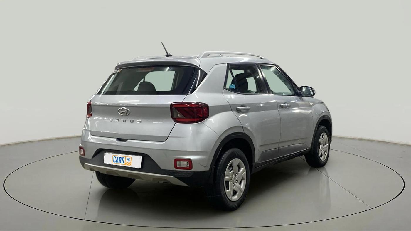 2019 Hyundai VENUE S 1.2, Petrol, Manual, 24,248 km, Right Back Diagonal