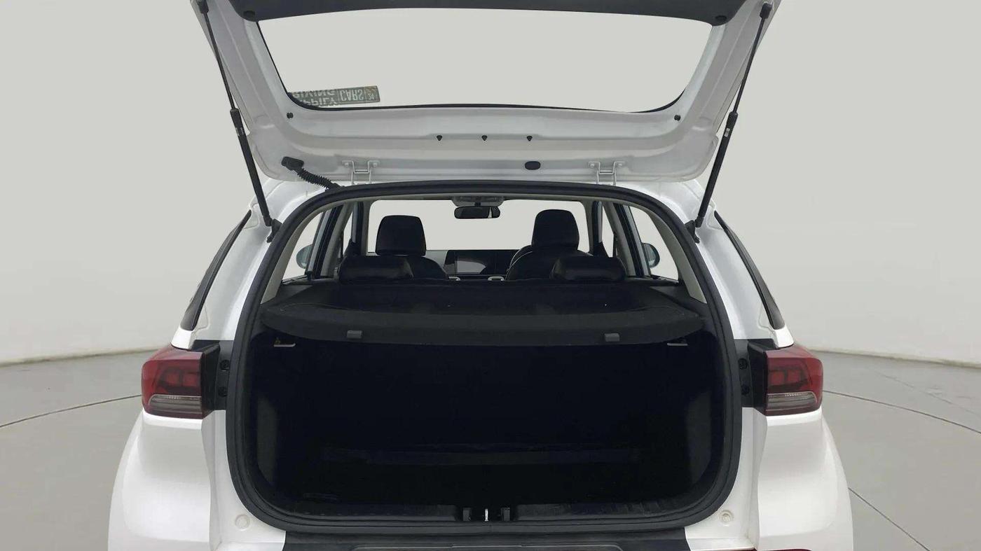 2022 KIA SONET HTX 1.5, Diesel, Manual, 33,530 km, Boot Inside