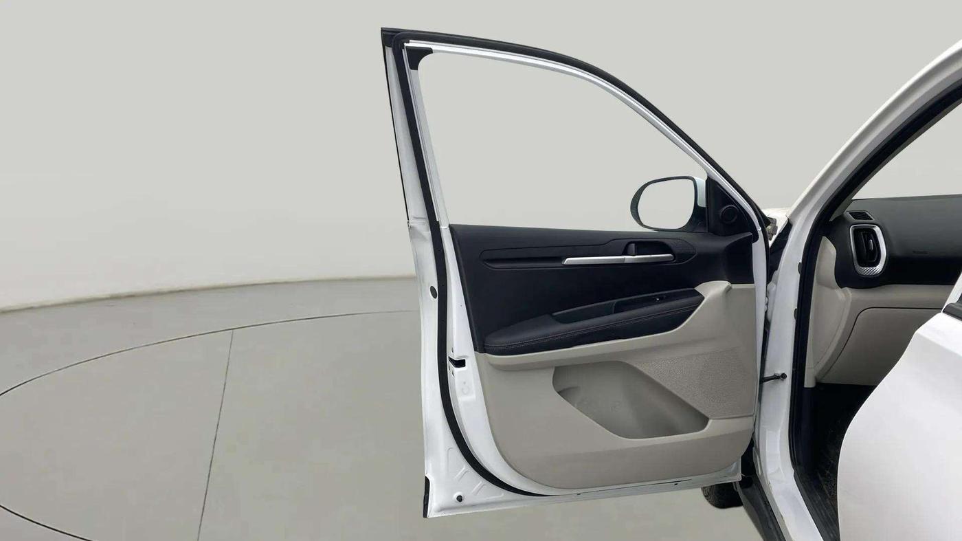 2022 KIA SONET HTX 1.5, Diesel, Manual, 33,530 km, LHS Front Door