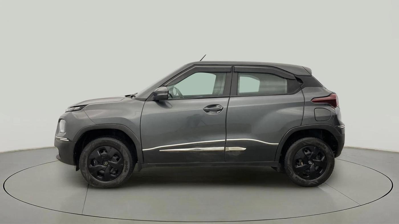 2023 Tata PUNCH ADVENTURE AMT, CNG, Automatic, 17,558 km, Left Side