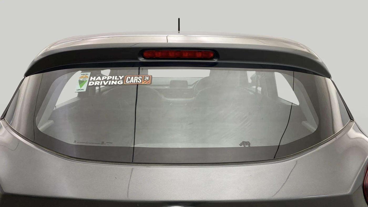 2023 Tata PUNCH ADVENTURE AMT, CNG, Automatic, 17,558 km, Rear Windshield