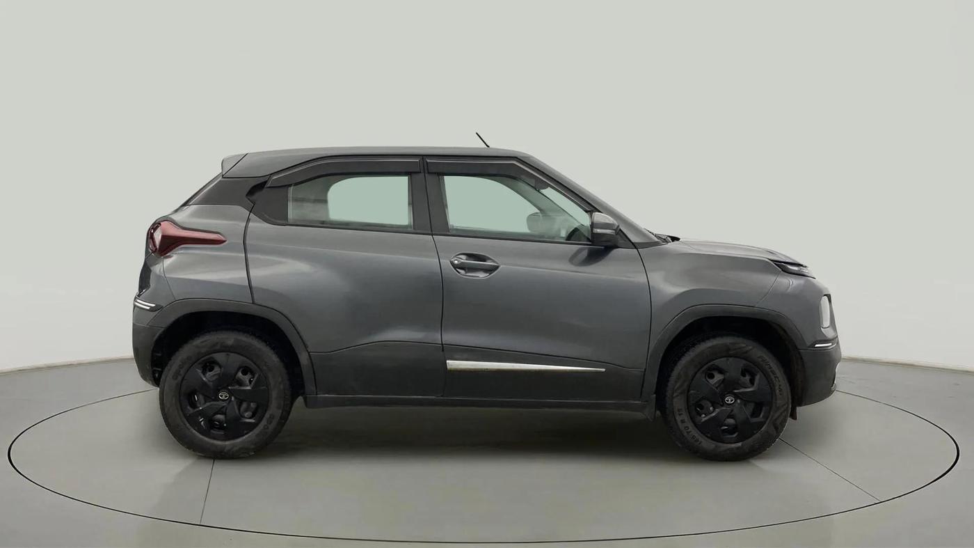 2023 Tata PUNCH ADVENTURE AMT, CNG, Automatic, 17,558 km, Right Side View