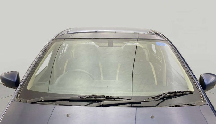 2019 Maruti Ciaz DELTA 1.5 SHVS MT PETROL, Petrol, Manual, 57,240 km, Front Windshield