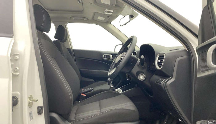 2020 Hyundai VENUE SX 1.0 TURBO IMT, Petrol, Manual, 22,261 km, Right Side Front Door Cabin