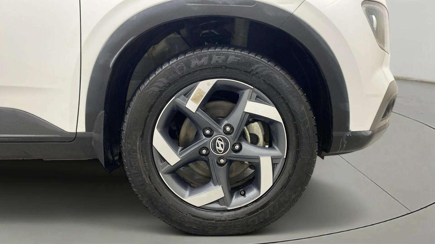 2020 Hyundai VENUE SX 1.0 TURBO IMT, Petrol, Manual, 22,261 km, Right Front Wheel