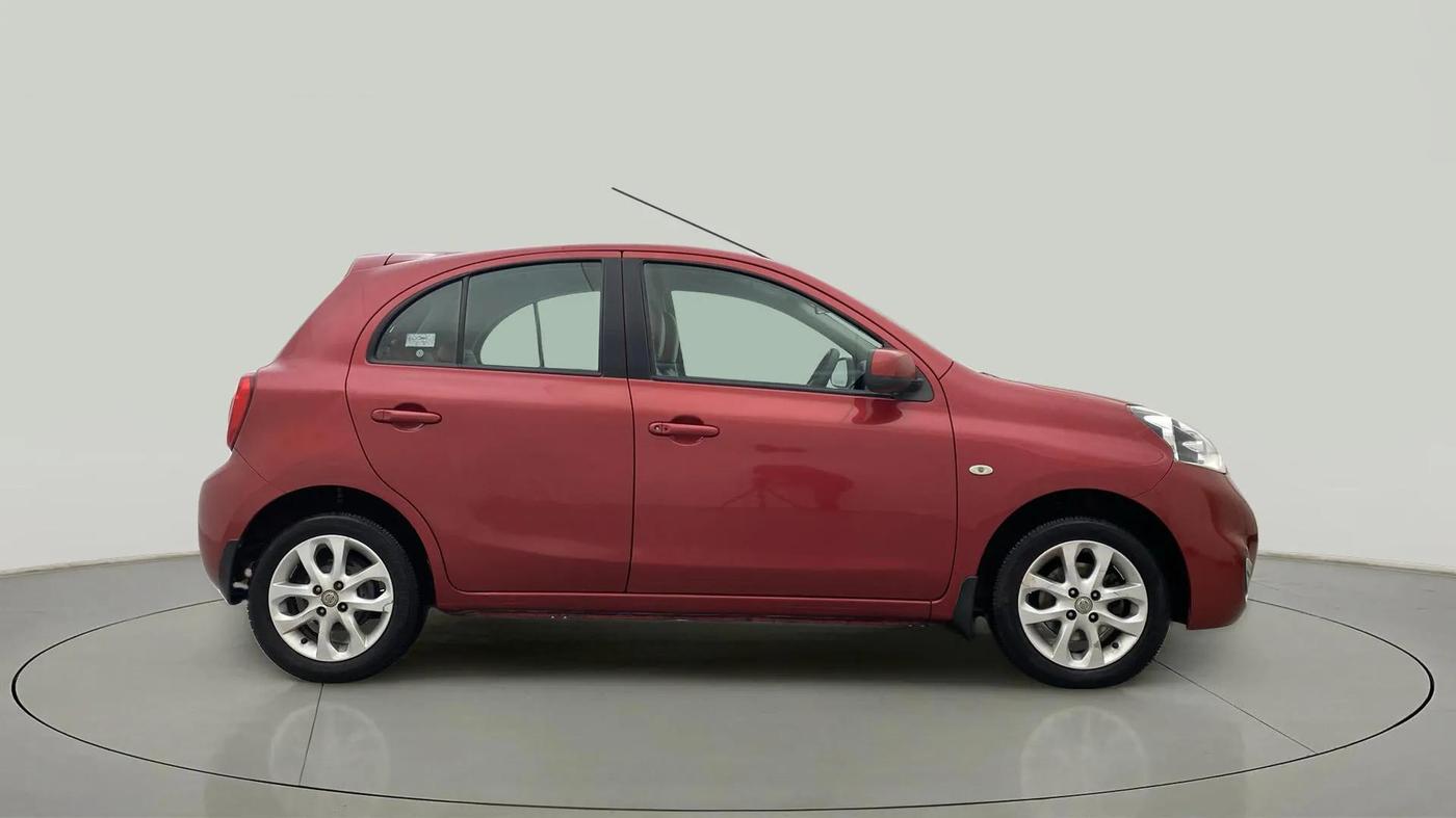 2017 Nissan Micra XV CVT, Petrol, Automatic, 50,491 km, Right Side View