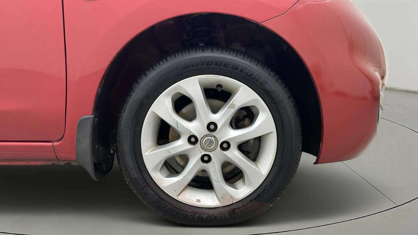 2017 Nissan Micra XV CVT, Petrol, Automatic, 50,491 km, Right Front Wheel