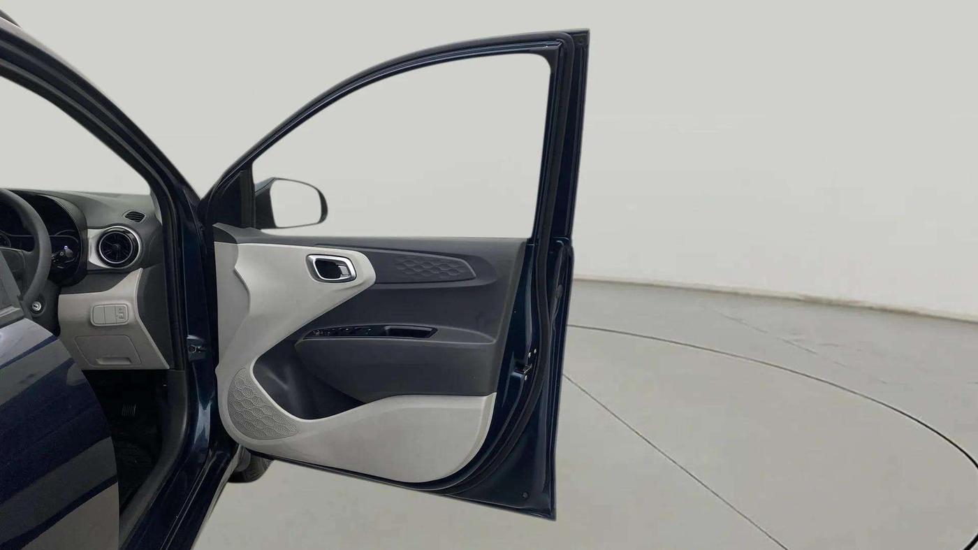 2020 Hyundai GRAND I10 NIOS SPORTZ AMT 1.2 KAPPA VTVT, Petrol, Automatic, 29,040 km, RHS Front Door