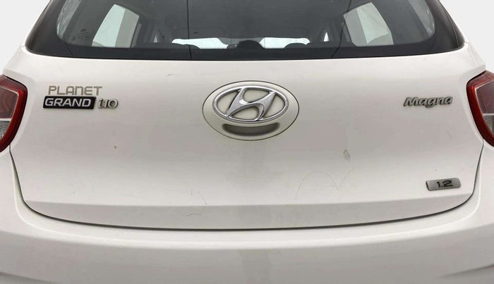 2013 Hyundai Grand i10 MAGNA 1.2 KAPPA VTVT, Petrol, Manual, 71,791 km, Dicky (Boot door) - Minor scratches