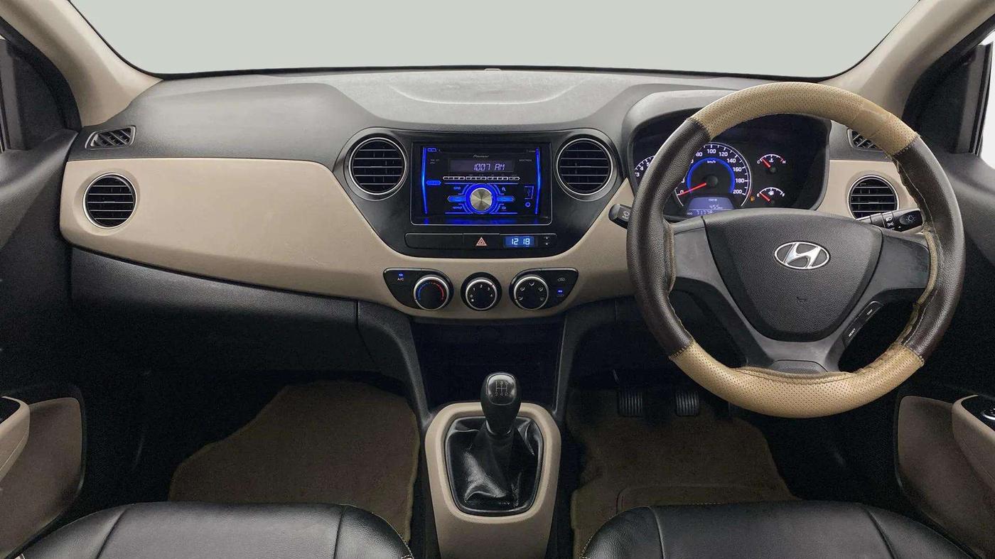 2013 Hyundai Grand i10 MAGNA 1.2 KAPPA VTVT, Petrol, Manual, 71,791 km, Dashboard