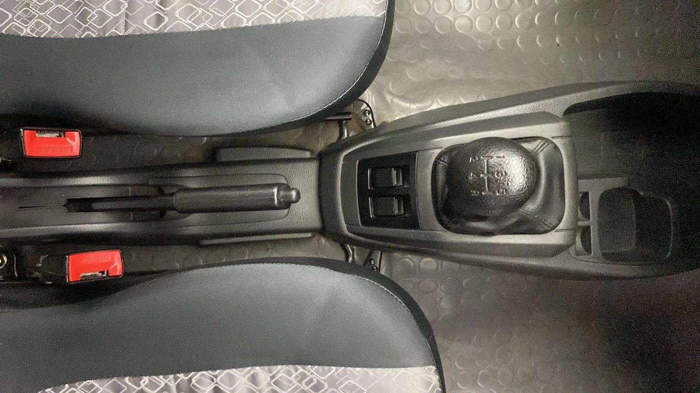 2019 Maruti Alto 800 LXI, Petrol, Manual, 52,536 km, Gear Lever
