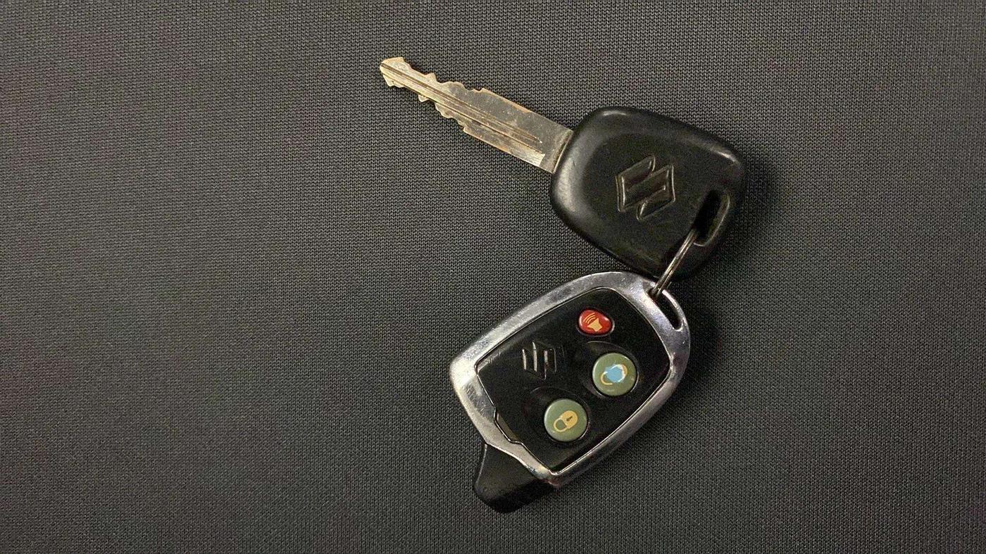 2019 Maruti Alto 800 LXI, Petrol, Manual, 52,536 km, Key Close Up