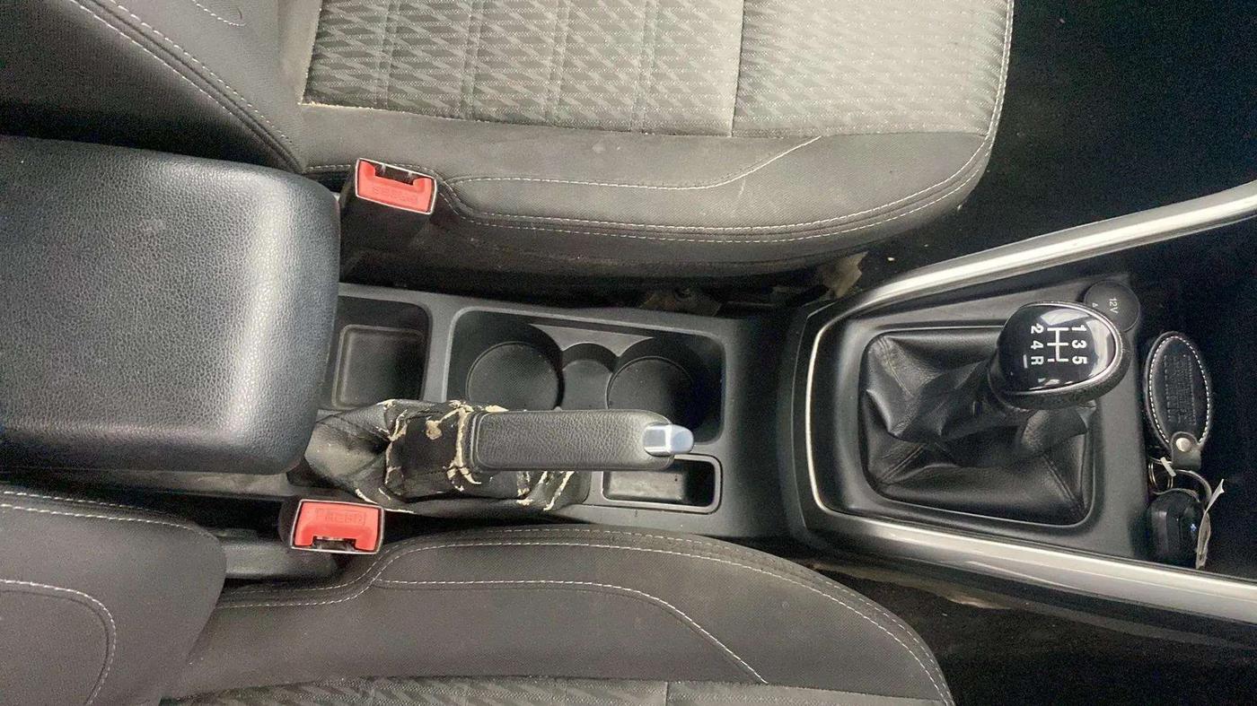 2018 Ford Ecosport TITANIUM 1.5L PETROL, Petrol, Manual, 47,718 km, Gear Lever