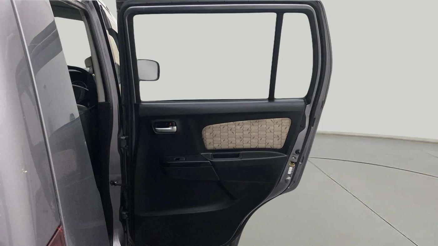 2017 Maruti Wagon R 1.0 VXI AMT, Petrol, Automatic, 47,901 km, RHS Rear Door