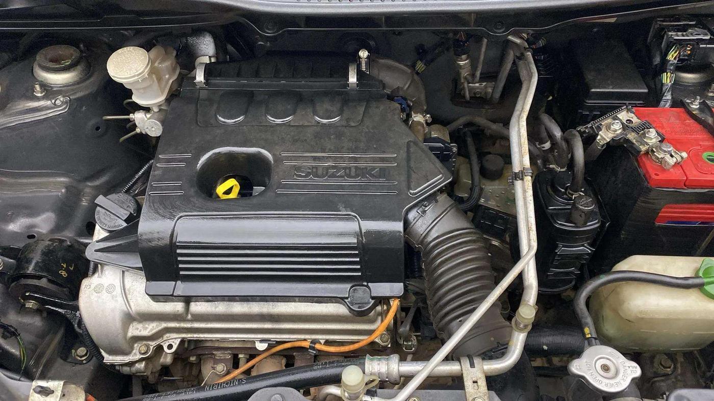 2017 Maruti Wagon R 1.0 VXI AMT, Petrol, Automatic, 47,901 km, Engine View