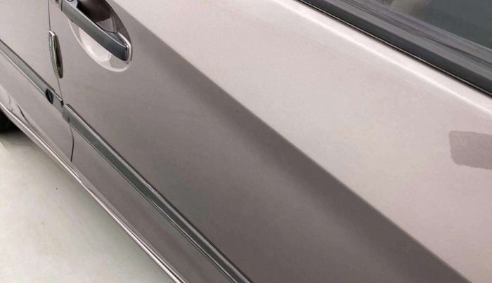 2015 Honda Amaze 1.2L I-VTEC VX, Petrol, Manual, 71,265 km, Driver-side door - Chrome on handle has slight discoularation