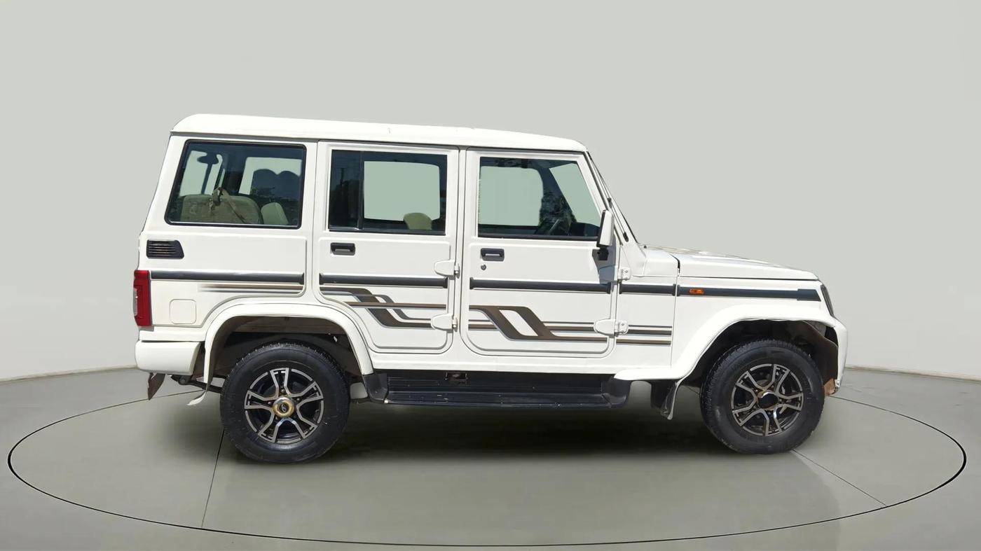 2021 Mahindra Bolero B6, Diesel, Manual, 78,492 km, Right Side View