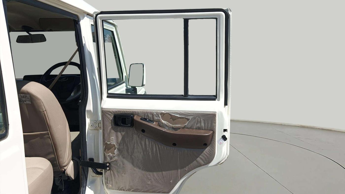 2021 Mahindra Bolero B6, Diesel, Manual, 78,492 km, RHS Rear Door