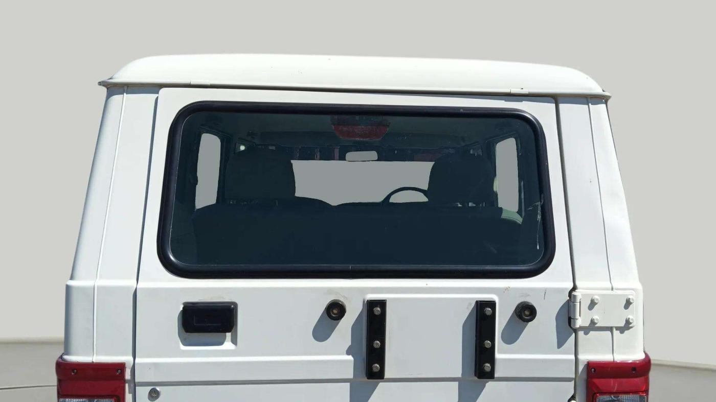 2021 Mahindra Bolero B6, Diesel, Manual, 78,492 km, Rear Windshield