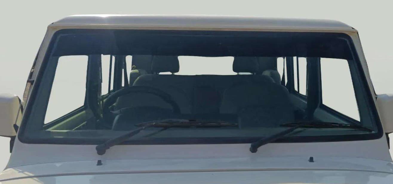 2021 Mahindra Bolero B6, Diesel, Manual, 78,492 km, Front Windshield