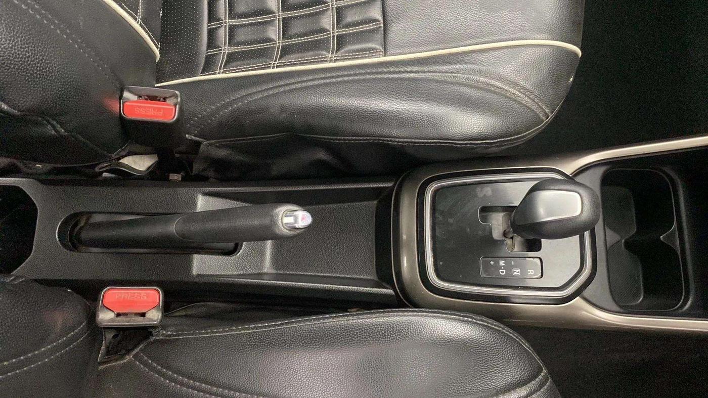 2017 Maruti IGNIS DELTA 1.2 AMT, Petrol, Automatic, 51,046 km, Gear Lever