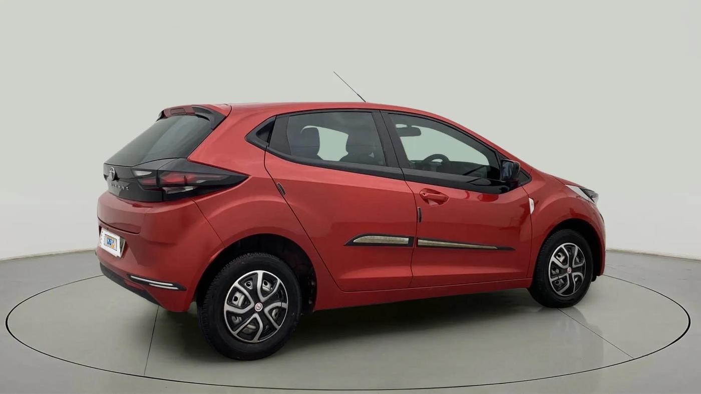 2021 Tata ALTROZ XE PETROL, Petrol, Manual, 7,133 km, Right Back Diagonal