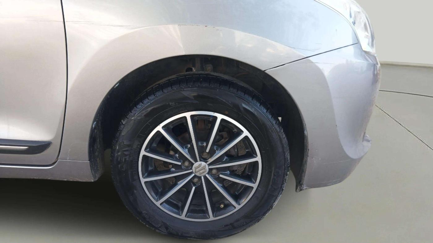 2018 Maruti Baleno DELTA PETROL 1.2, Petrol, Manual, 70,847 km, Right Front Wheel