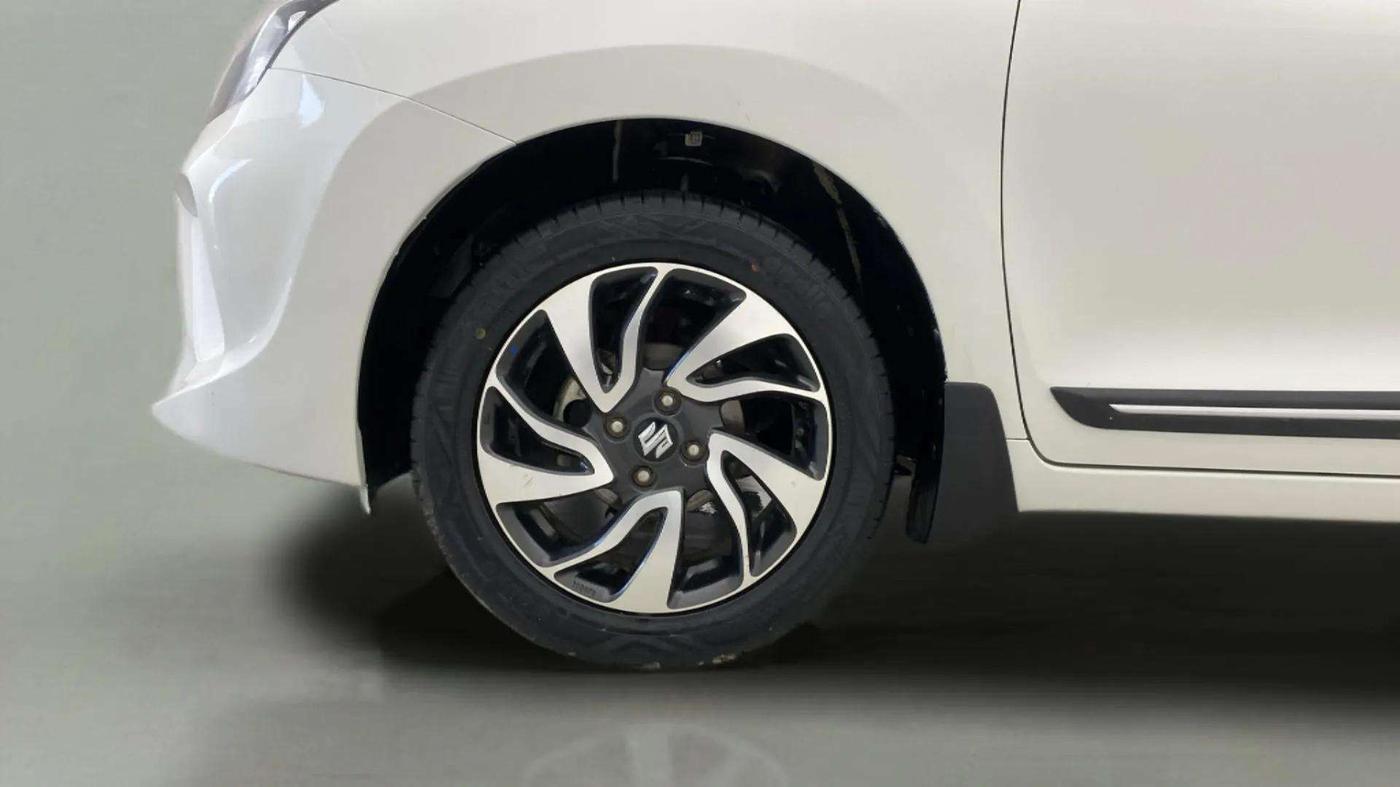 2021 Maruti Baleno ZETA PETROL 1.2, Petrol, Manual, 32,819 km, Left Front Wheel