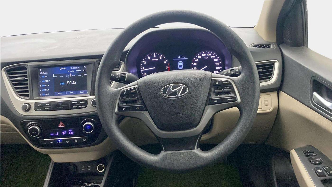 2020 Hyundai Verna 1.6 VTVT SX, Petrol, Manual, 18,919 km, Steering Wheel Close Up