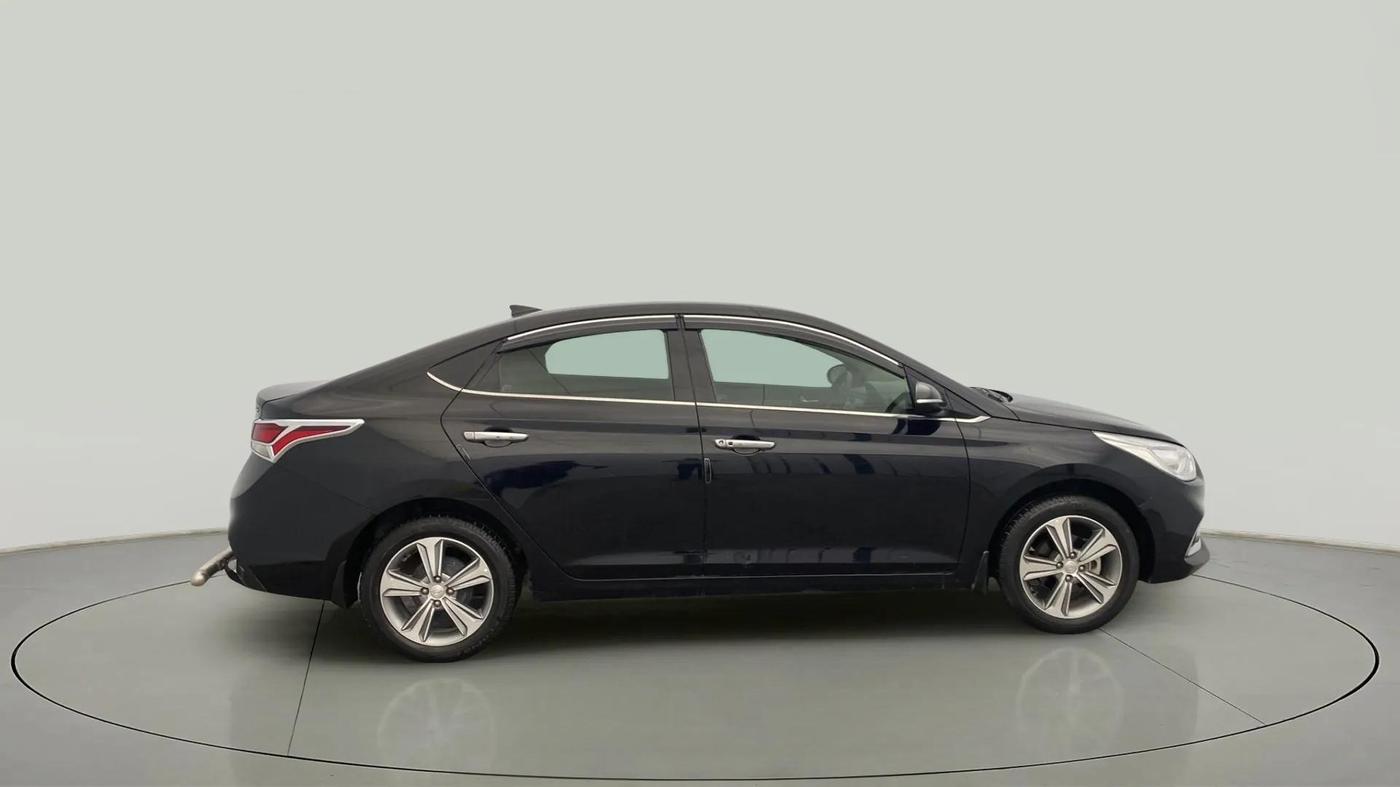 2020 Hyundai Verna 1.6 VTVT SX, Petrol, Manual, 18,919 km, Right Side View