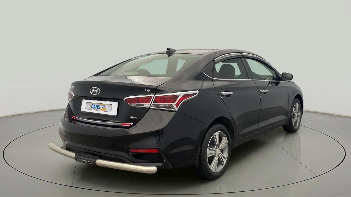 2020 Hyundai Verna 1.6 VTVT SX, Petrol, Manual, 18,919 km, Right Back Diagonal