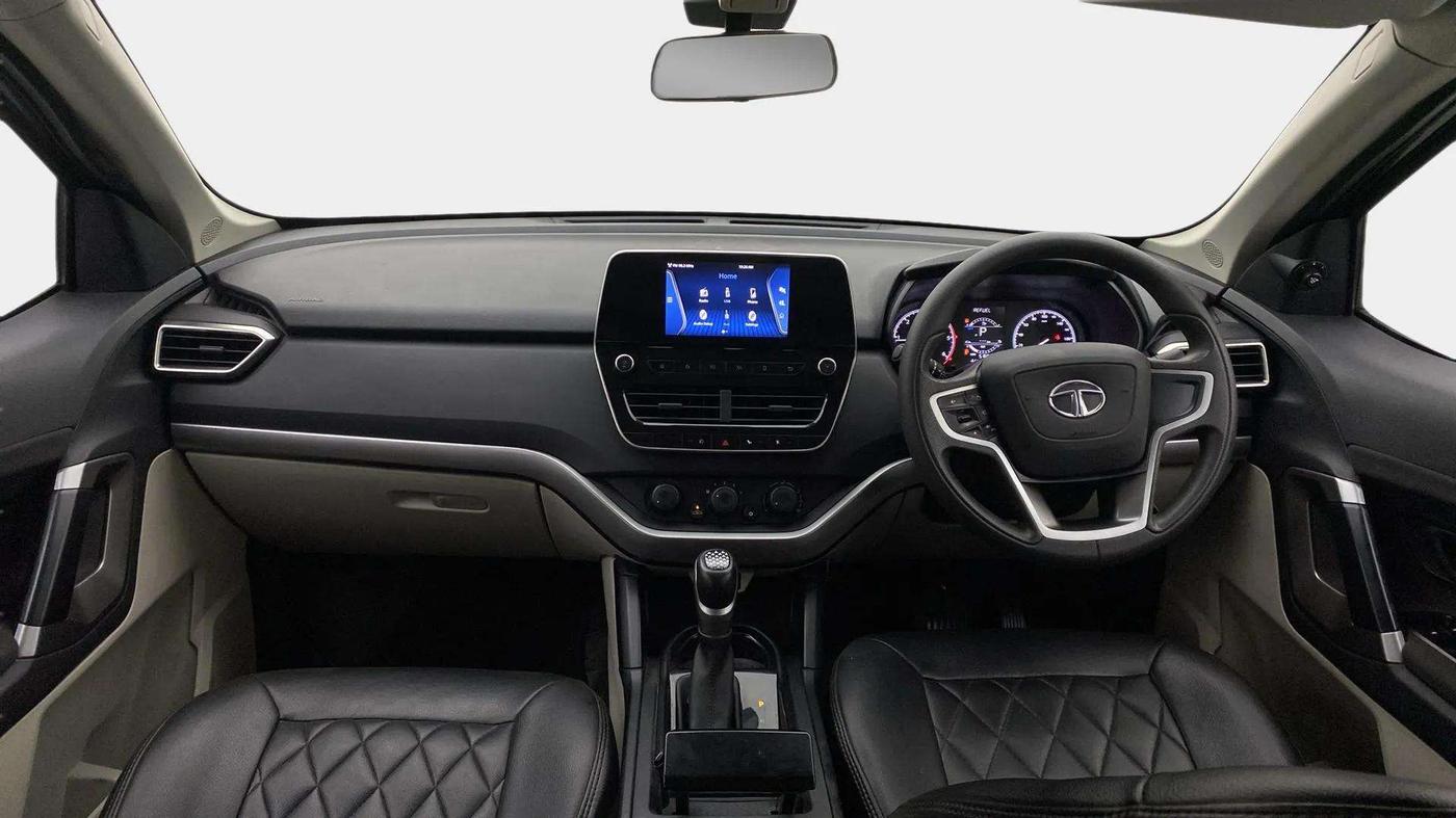 2022 Tata Safari XMA, Diesel, Automatic, 51,930 km, Dashboard
