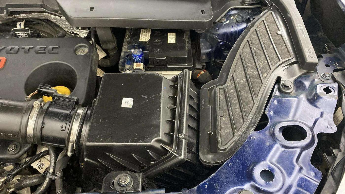 2022 Tata Safari XMA, Diesel, Automatic, 51,930 km, Engine View - Left