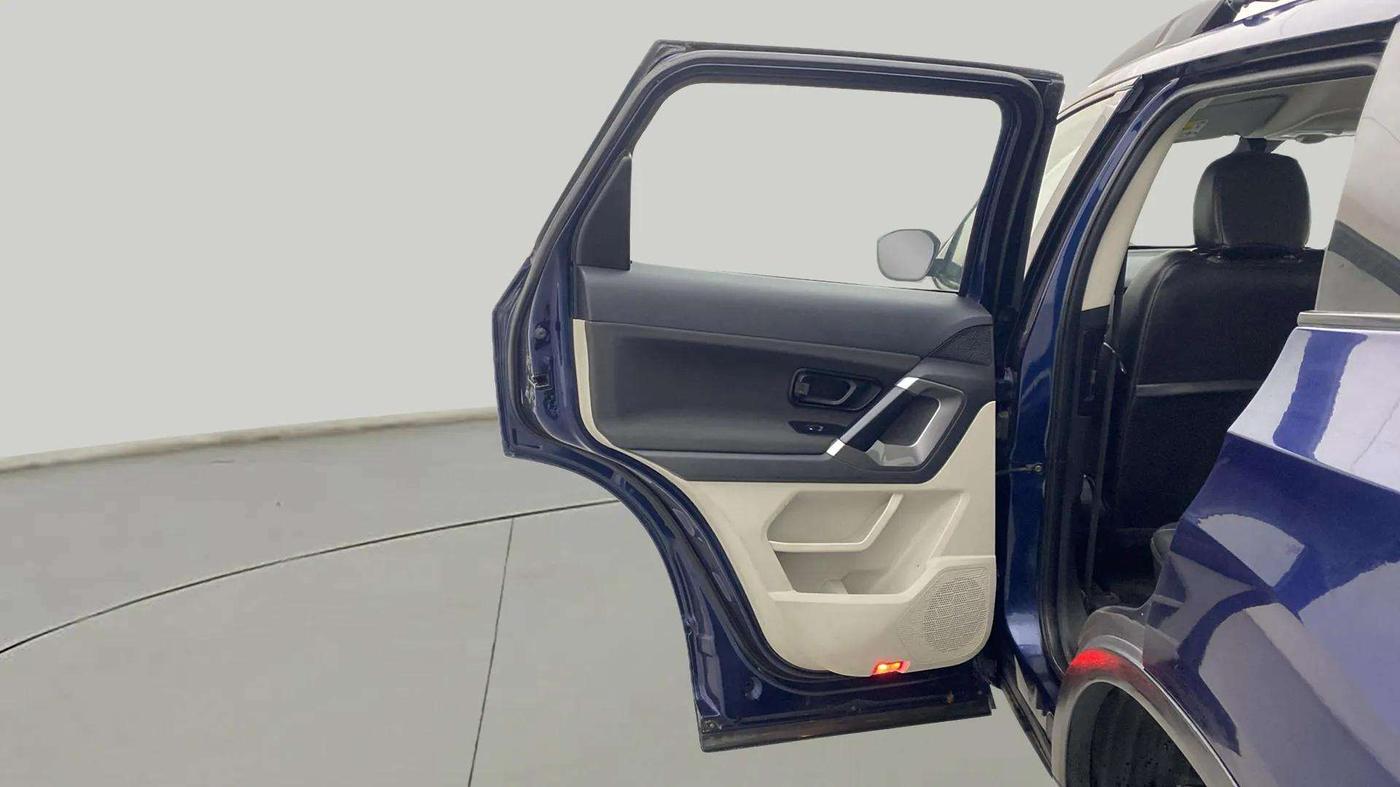 2022 Tata Safari XMA, Diesel, Automatic, 51,930 km, LHS Rear Door