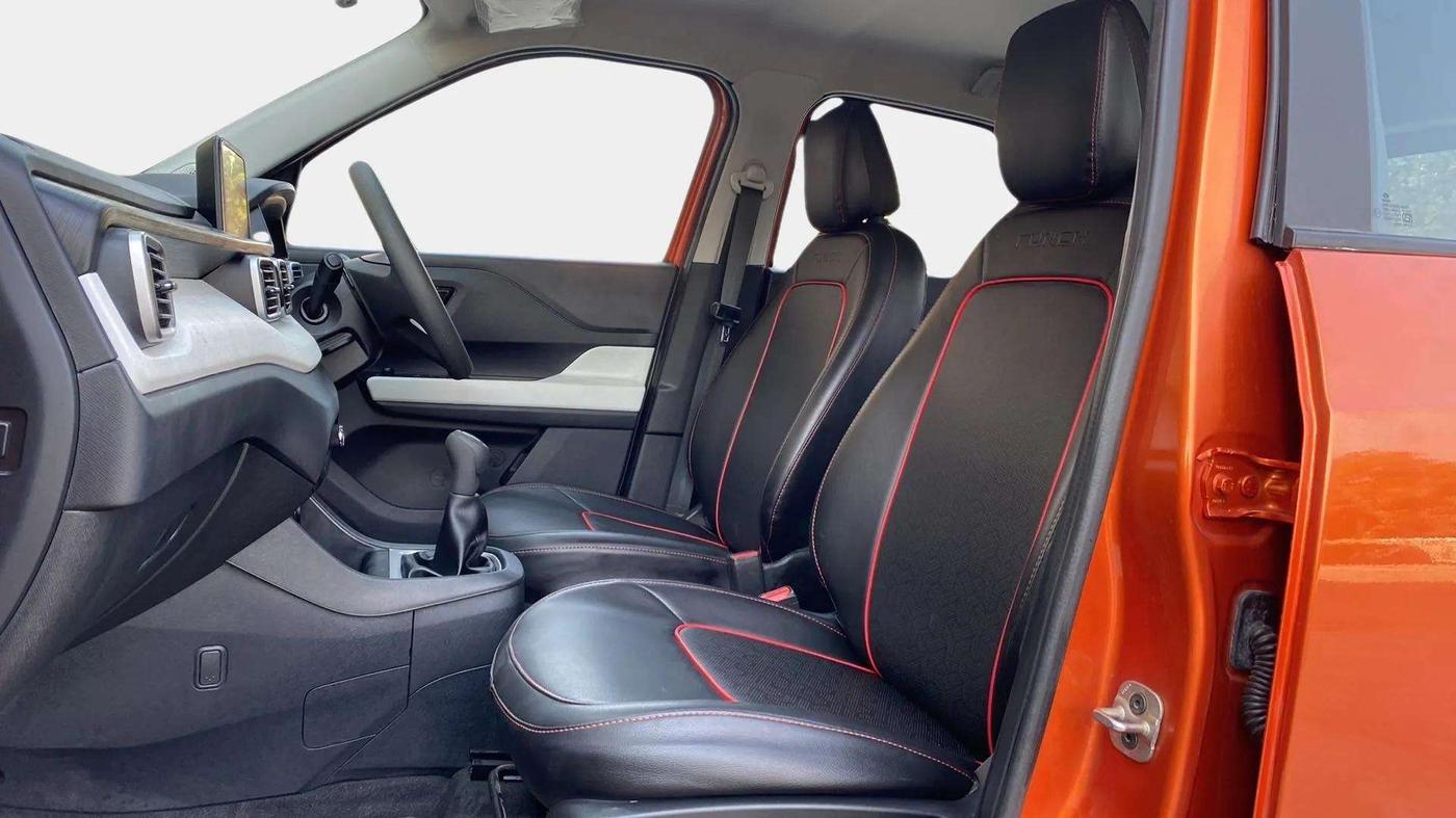 2023 Tata PUNCH ACCOMPLISHED MT, Petrol, Manual, 3,641 km, Right Side Front Door Cabin