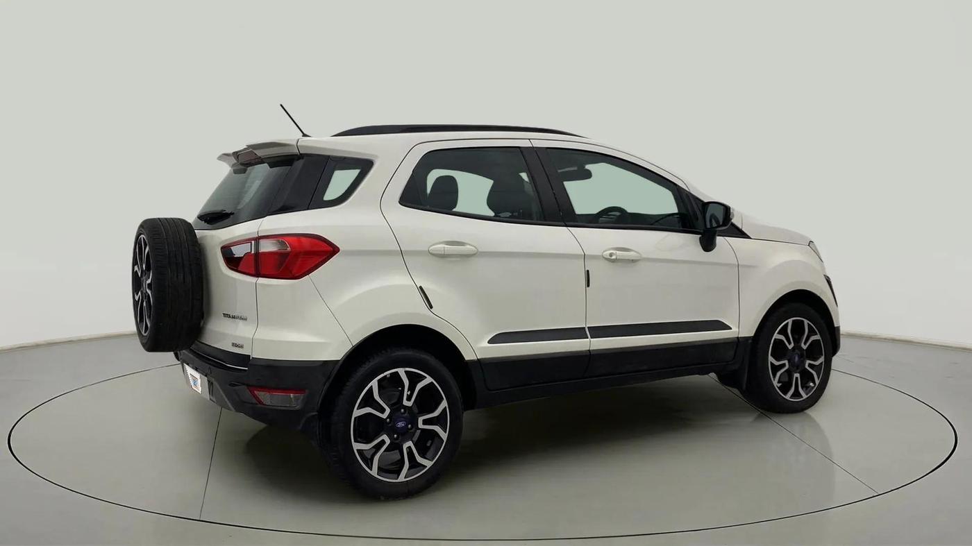 2018 Ford Ecosport TITANIUM 1.5L SIGNATURE EDITION (SUNROOF) DIESEL, Diesel, Manual, 37,215 km, Right Back Diagonal