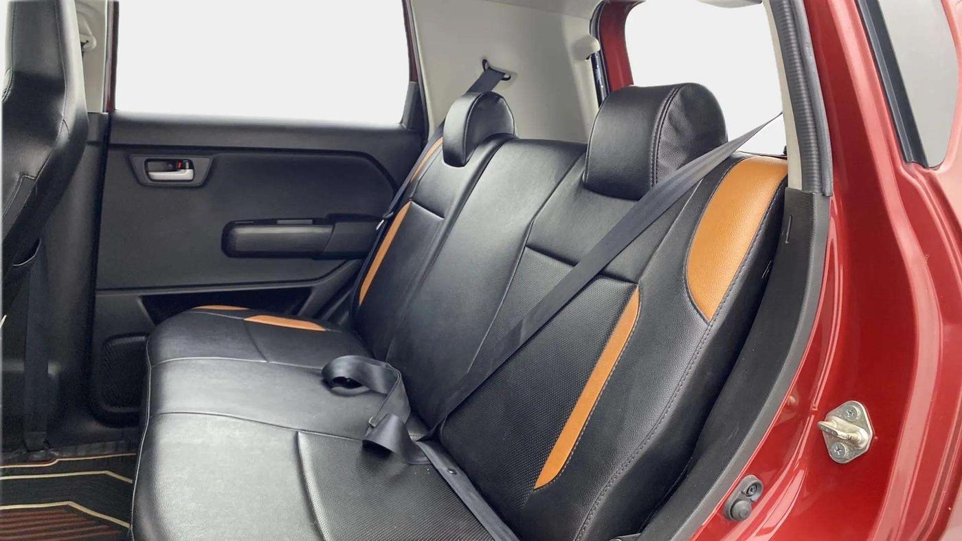2022 Maruti New Wagon-R VXI 1.0, Petrol, Manual, 17,694 km, Right Side Rear Door Cabin