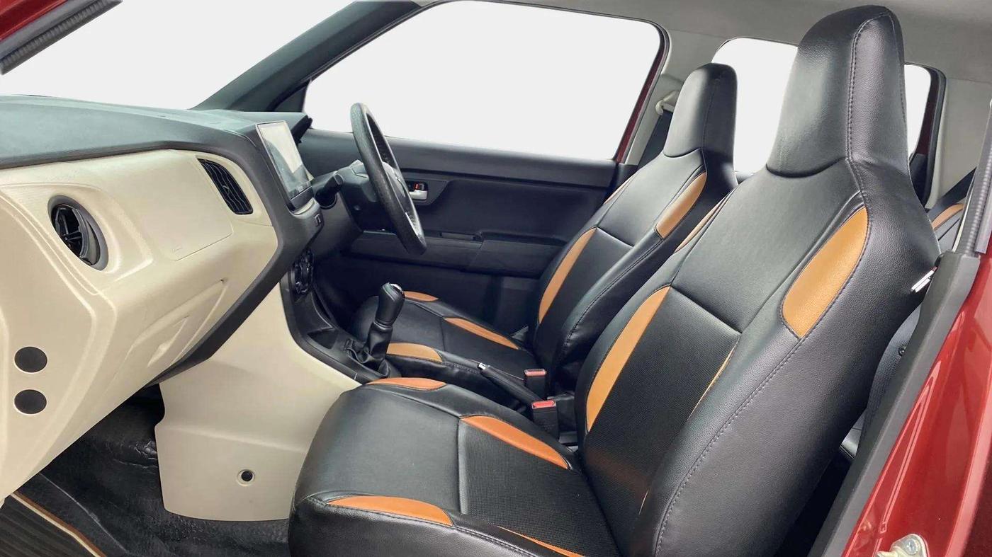 2022 Maruti New Wagon-R VXI 1.0, Petrol, Manual, 17,694 km, Right Side Front Door Cabin