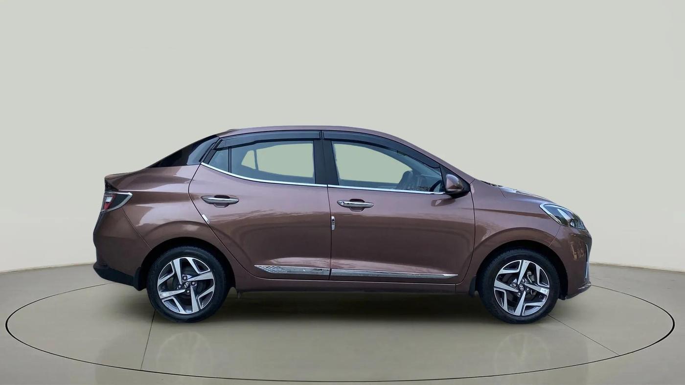 2022 Hyundai AURA SX 1.2, Petrol, Manual, 34,010 km, Right Side View