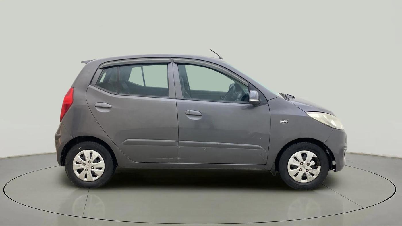 2013 Hyundai i10 SPORTZ 1.2, Petrol, Manual, 65,696 km, Right Side View
